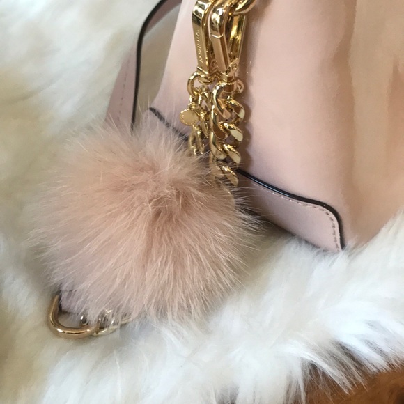 MK Purse - Picture 5 of 6